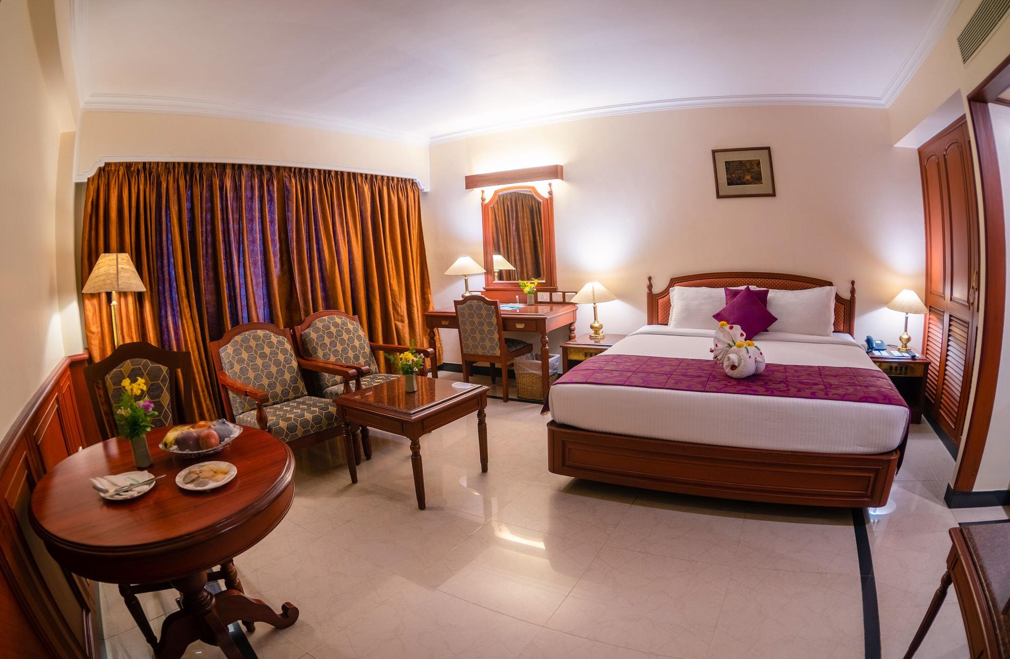 Hotel Annamalai International Pondicherry Exterior photo